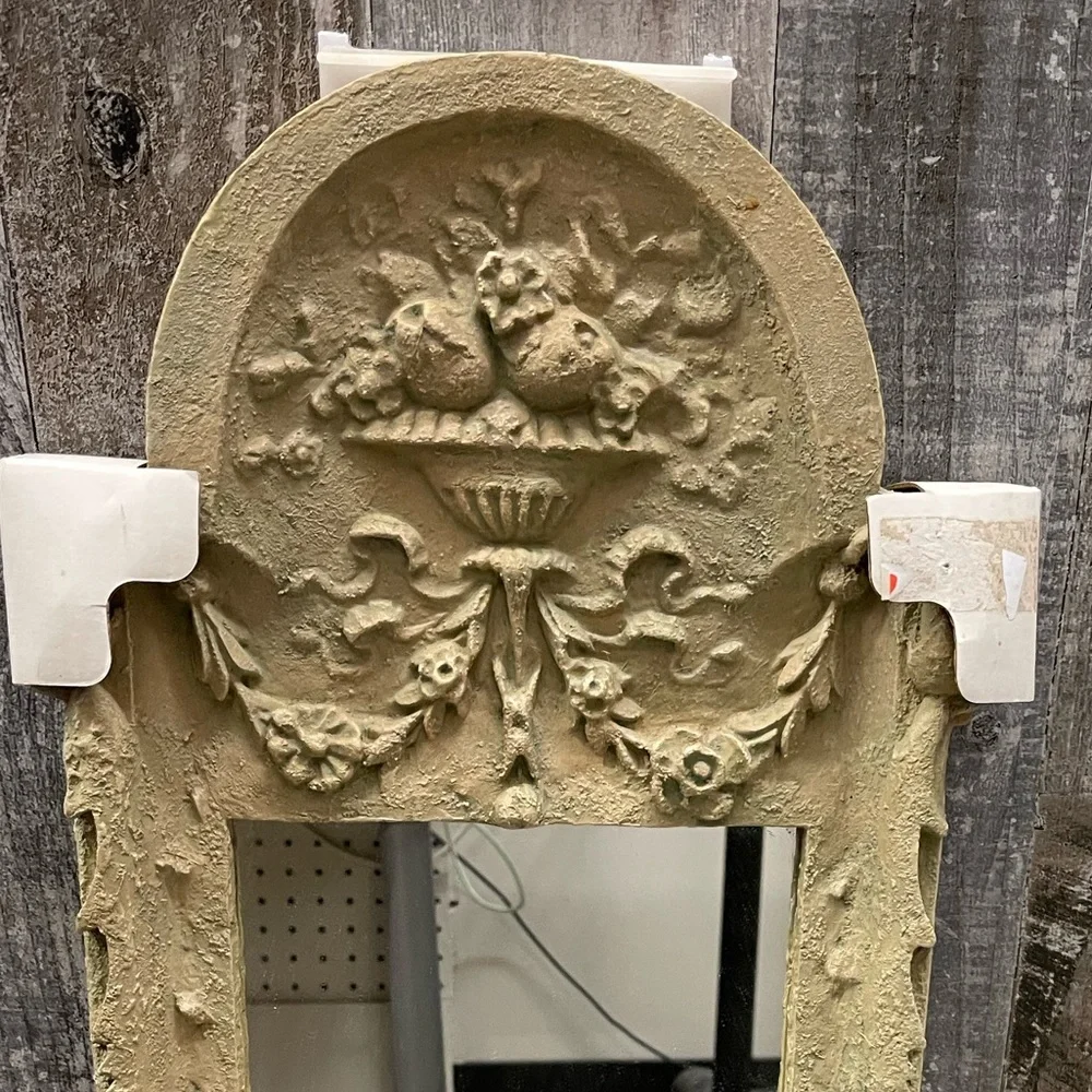 ‼️Flash Sale‼️NWT 1999 Grecian Scroll Mirror Hanging Wall Decor